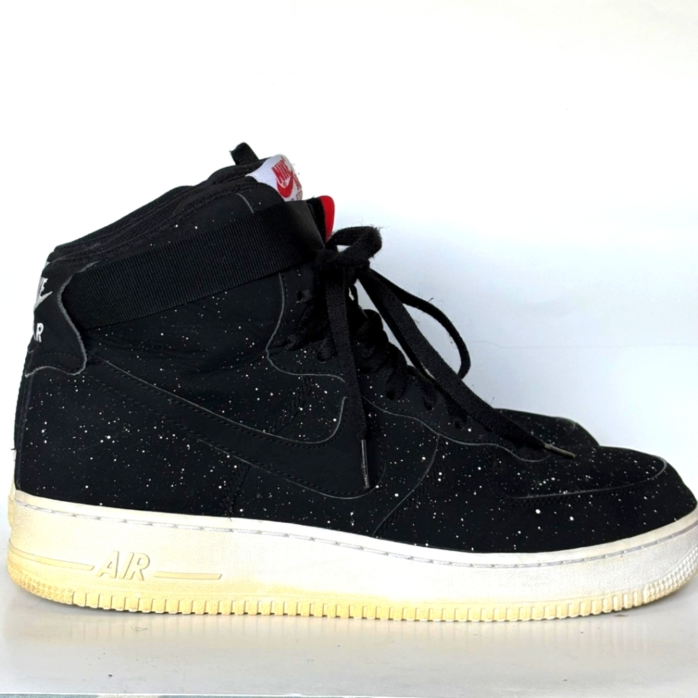 Size 11 - Nike Air Force 1 '07 High Speckles